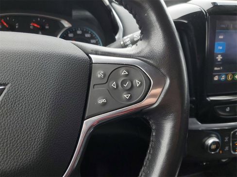 Used 2020 Chevrolet Traverse LT image 26