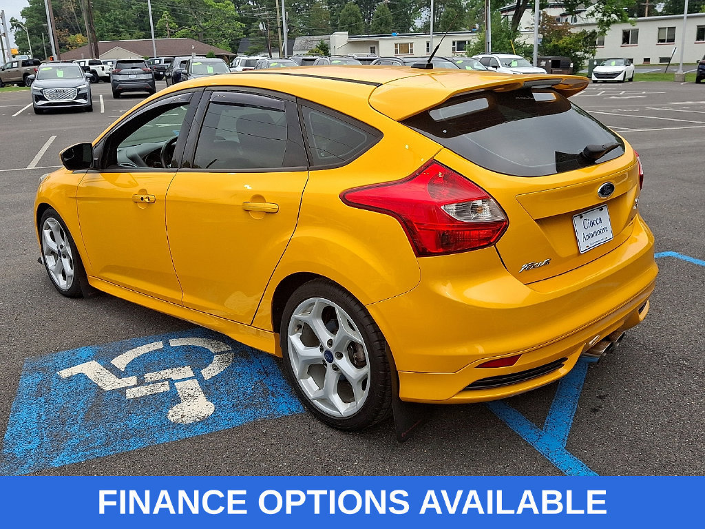 Used 2013 Ford Focus ST FWD image 7