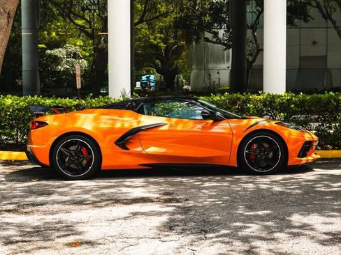 Used 2023 Chevrolet Corvette Stingray Premium Conv w/ Battery Protection Package RWD image 43