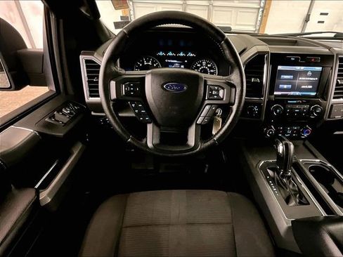 Used 2015 Ford F150 XLT w/ Equipment Group 302A Luxury AWD/4WD image 5