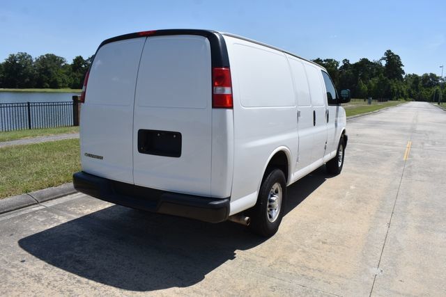 Used 2021 Chevrolet Express 2500 w/ Driver Convenience Package RWD image 4