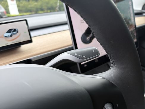 Used 2021 Tesla Model 3 Standard Range Plus RWD image 7