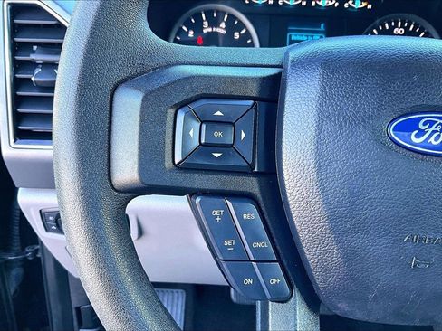 Used 2020 Ford F150 XLT image 12