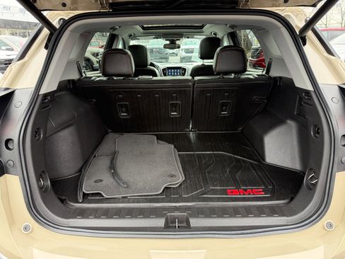 Used 2022 GMC Terrain AT4 w/ Infotainment Package II image 19