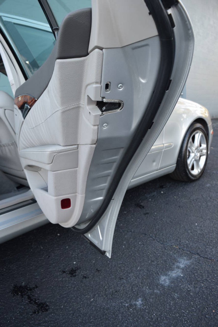 Used 2004 Mercedes-Benz E 500 Sedan image 58
