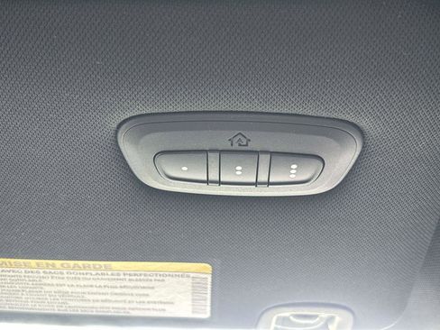 New 2026 Jeep Cherokee Overland image 15