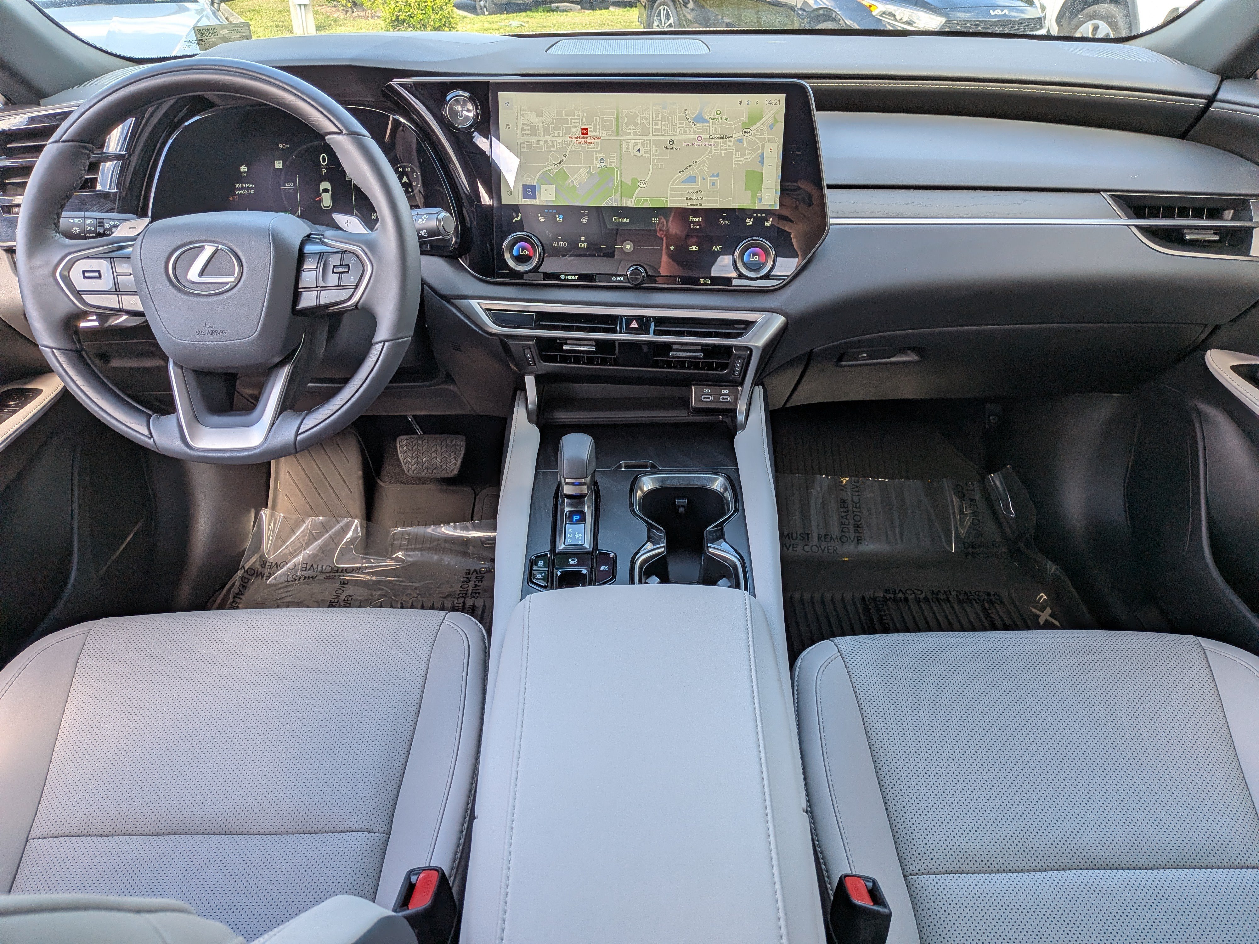 Used 2026 Lexus RX 350h AWD/4WD image 18