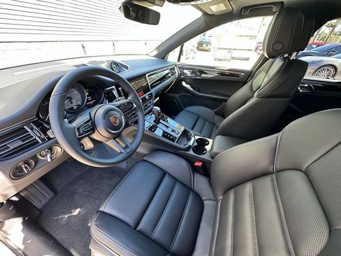 Used 2026 Porsche Macan S AWD/4WD image 4