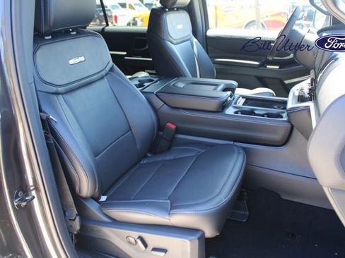 New 2025 Ford Expedition Platinum w/ Stealth Appearance Package image 7