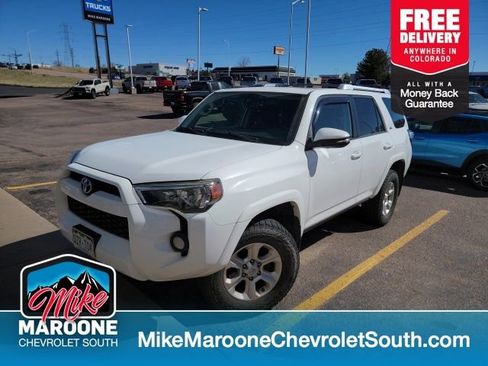 Used 2015 Toyota 4Runner SR5 Premium image 1