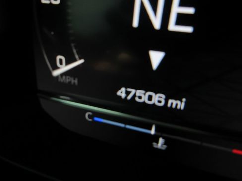 Certified 2023 GMC Yukon Denali Ultimate AWD/4WD image 40