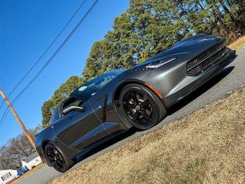 Used 2014 Chevrolet Corvette Stingray Coupe image 28
