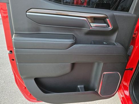 Used 2022 Chevrolet Silverado 1500 RST w/ Z71 Off-Road Package image 27