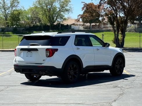 Used 2023 Ford Explorer ST w/ Equipment Group 401A AWD/4WD image 5