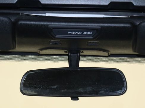 Used 2018 Jeep Wrangler Unlimited Sport image 23