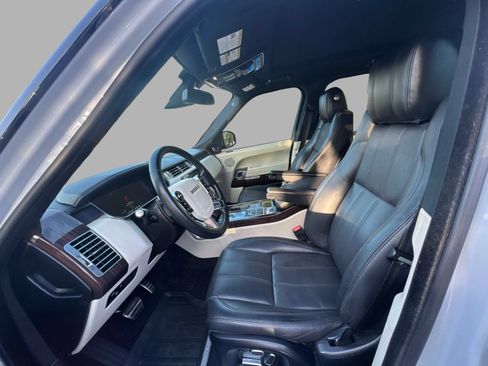 Used 2015 Land Rover Range Rover Supercharged AWD/4WD image 9