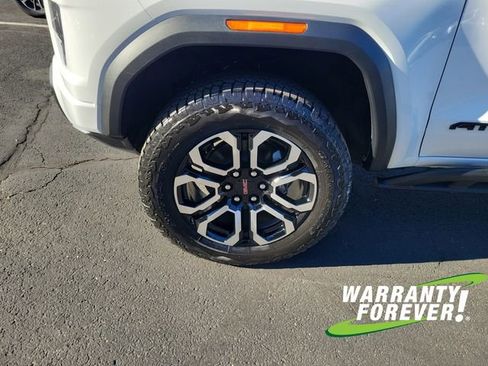 New 2026 GMC Canyon AT4 w/ Nightfall Edition image 18