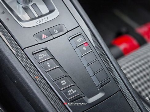 Used 2018 Porsche 911 GT3 image 25