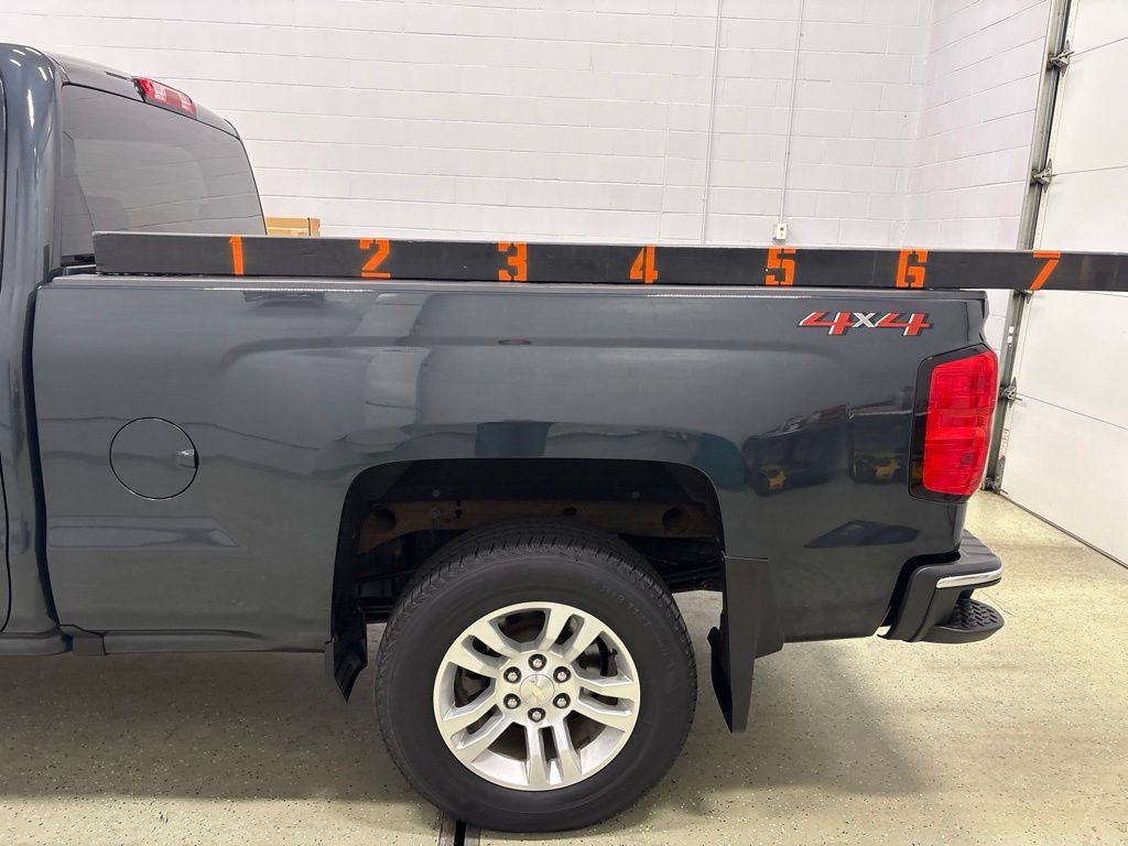 Used 2019 Chevrolet Silverado 1500 LT w/ All Star Edition AWD/4WD image 13
