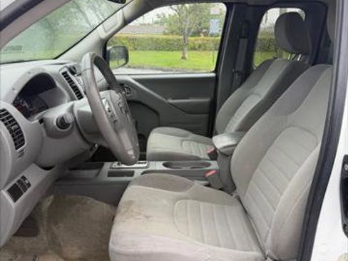 Used 2018 Nissan Frontier S RWD image 21