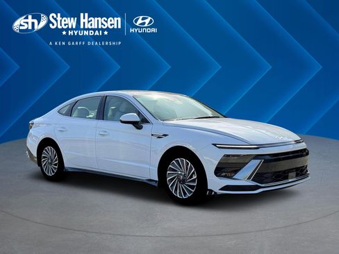 New 2026 Hyundai Sonata SEL FWD image 11