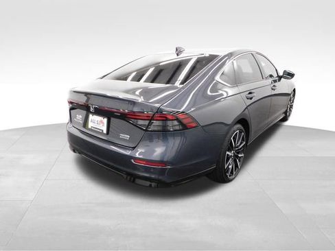 Used 2024 Honda Accord Touring image 12