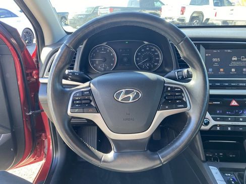 Used 2017 Hyundai Elantra Limited image 16
