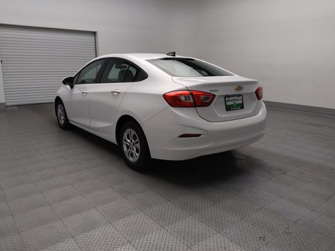 Used 2019 Chevrolet Cruze LS image 5