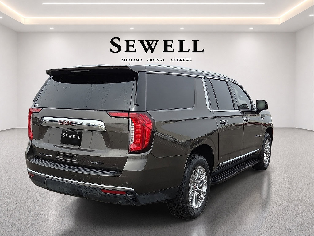 Used 2021 GMC Yukon XL SLT w/ Rear Media and Nav Package RWD image 4