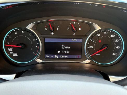 Used 2020 Chevrolet Traverse LT image 21