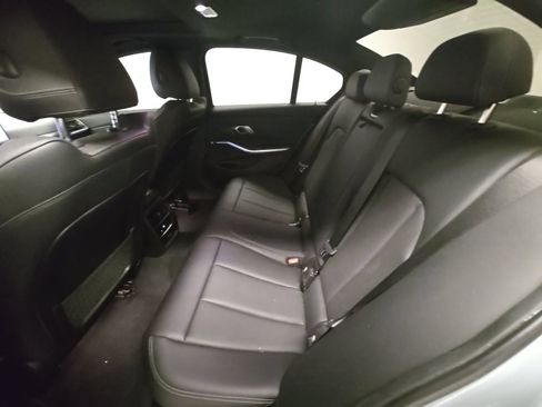 Used 2023 BMW 330i Sedan w/ M Sport Package RWD image 16
