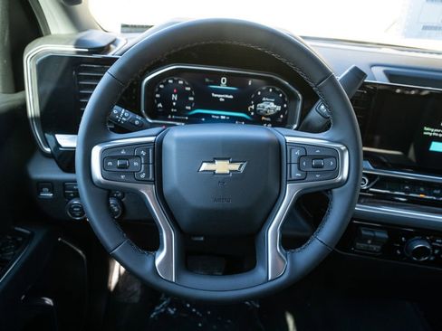 New 2026 Chevrolet Silverado 1500 LT image 17