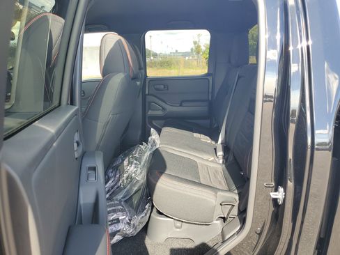 New 2026 Nissan Frontier PRO-4X w/ Pro-4x Convenience Package image 10