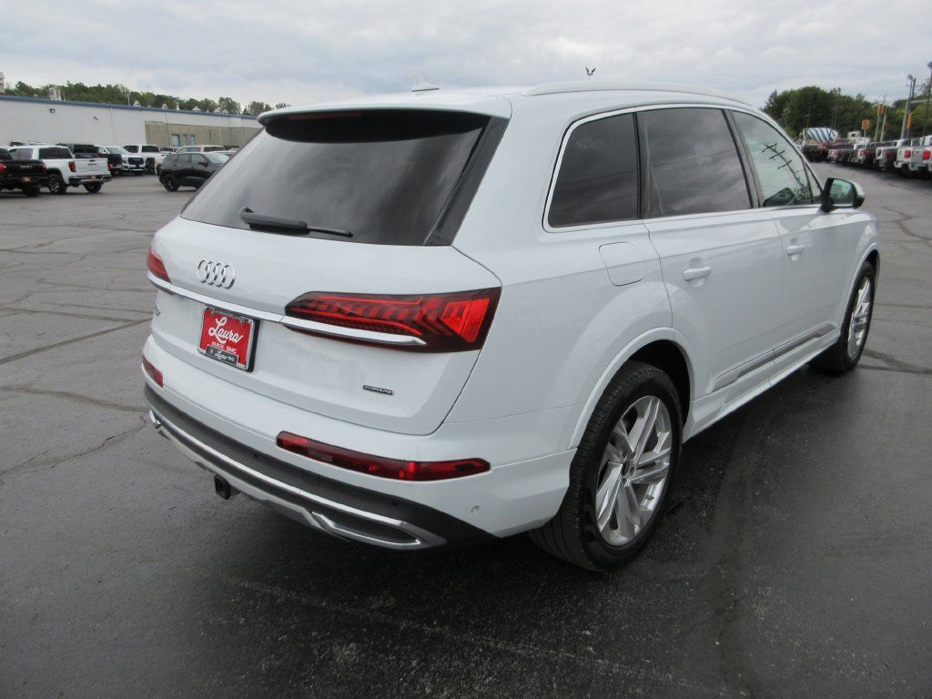 Used 2023 Audi Q7 3.0T Premium w/ Convenience Package AWD/4WD image 6