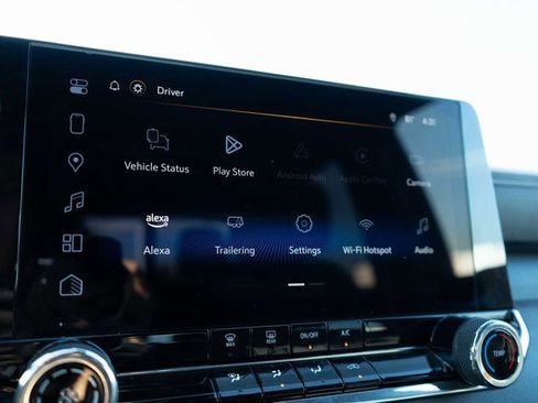 Used 2025 Chevrolet Colorado W/T image 21