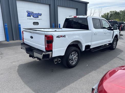 Used 2024 Ford F350 Lariat w/ Camper Package image 3