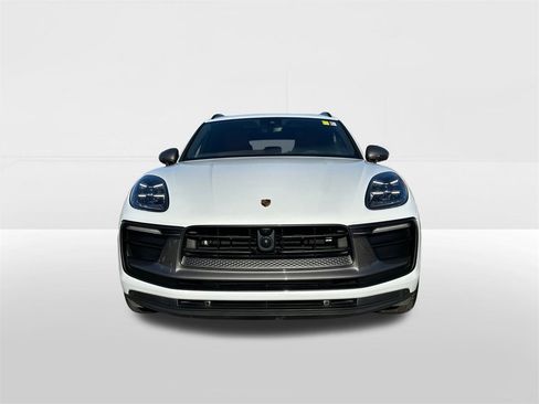 Used 2024 Porsche Macan Turbo image 6