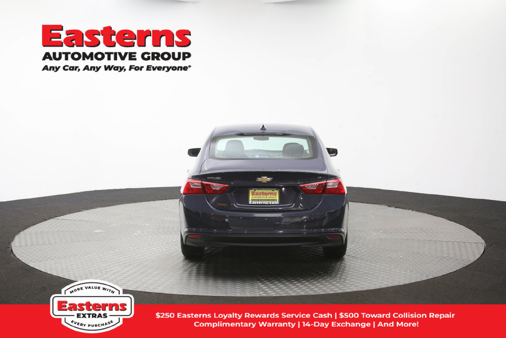 Used 2025 Chevrolet Malibu LT FWD image 36
