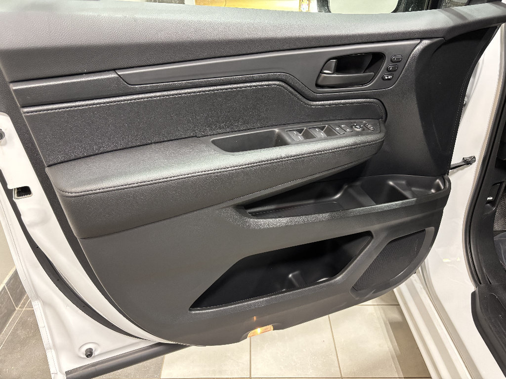 New 2026 Honda Odyssey Sport-L image 8