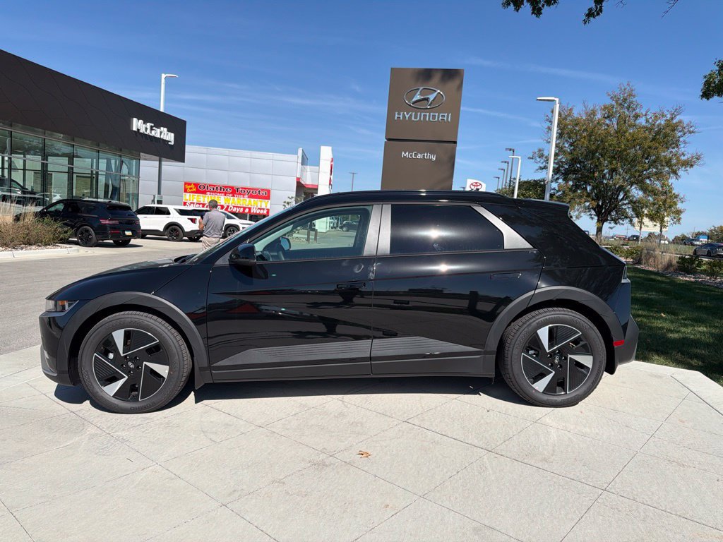 New 2027 Hyundai Ioniq 5 SEL RWD image 2