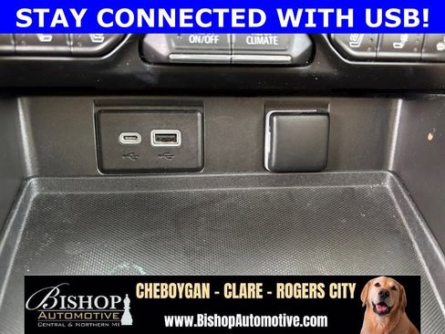 Used 2022 Chevrolet Tahoe Premier AWD/4WD image 17