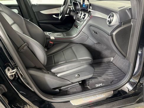 Used 2022 Mercedes-Benz GLC 300 image 13