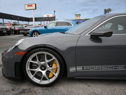 Used 2026 Porsche 911 GT3 image 17
