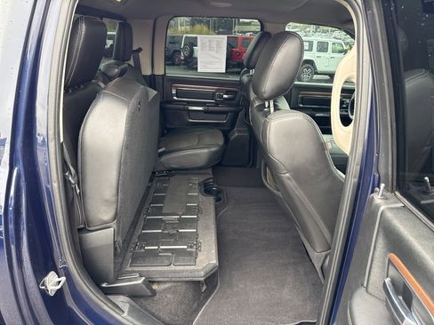 Used 2015 RAM 2500 Laramie w/ Convenience Group image 22