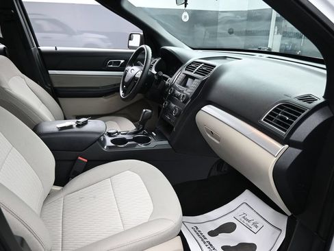 Used 2018 Ford Explorer 4WD image 31