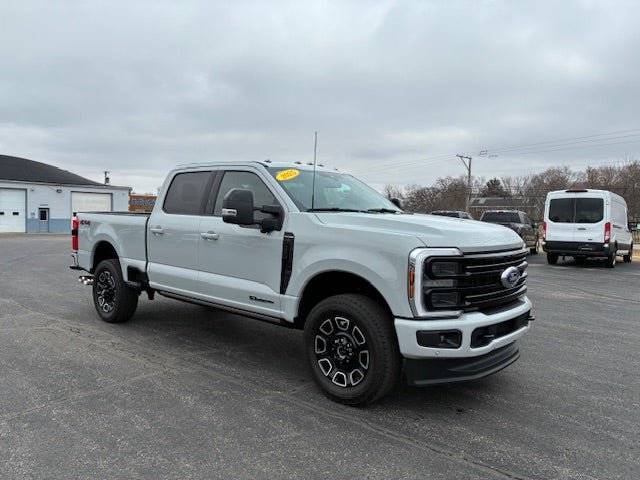 Used 2025 Ford F250 Platinum AWD/4WD image 7