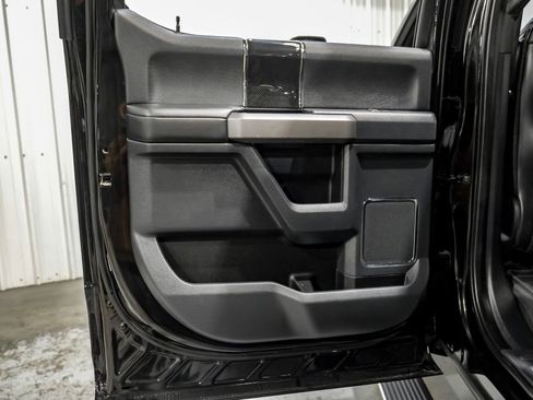 Used 2022 Ford F450 Platinum w/ FX4 Off-Road Package image 49