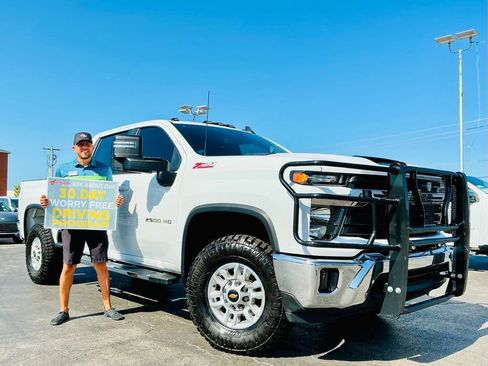 Used 2024 Chevrolet Silverado 2500 LT w/ All Star Edition AWD/4WD image 1