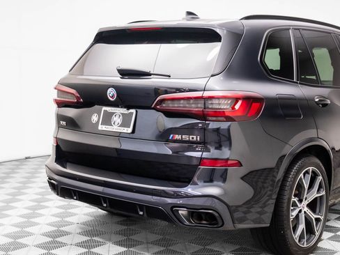 Used 2023 BMW X5 M50i w/ Executive Package image 34