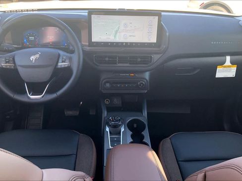 New 2025 Ford Bronco Sport Outer Banks w/ Outer Banks Tech Package+ image 5